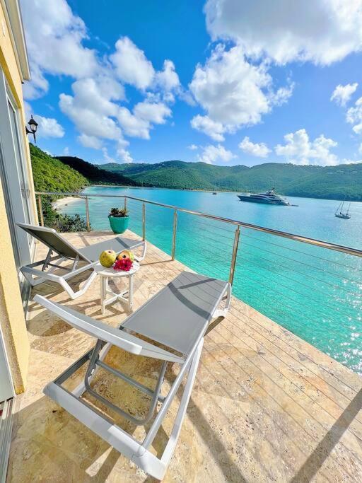 Sailfish Villa Luxury Beachfront Estate Magens Bay Cruz Bay Eksteriør bilde